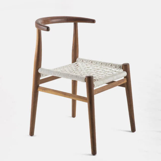 Outdoor dining chair with rounded back, wooden iroko frame and plastic woven base