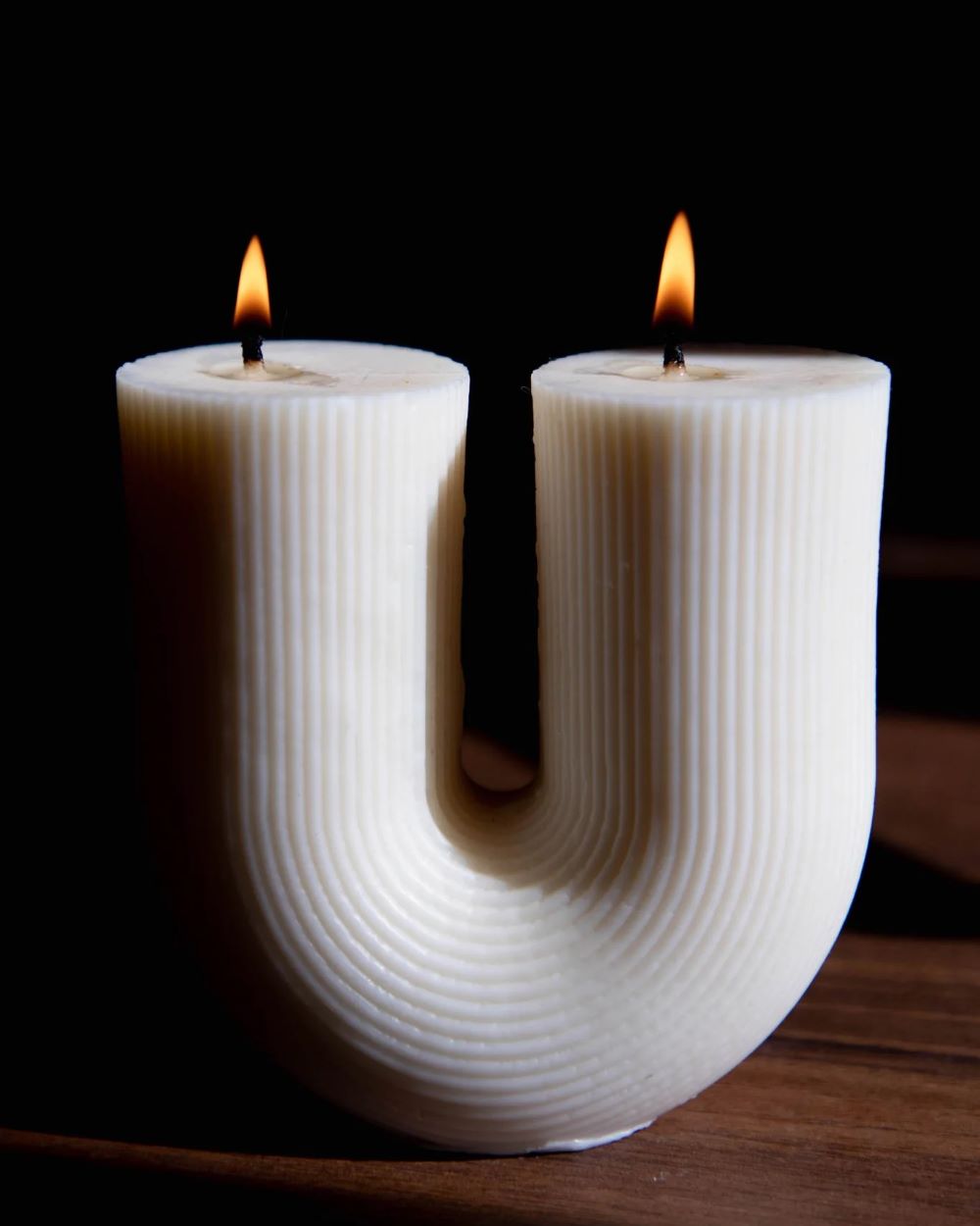 What to Get Mum for Mother's Day - A stunning U-shape candle with a double wick